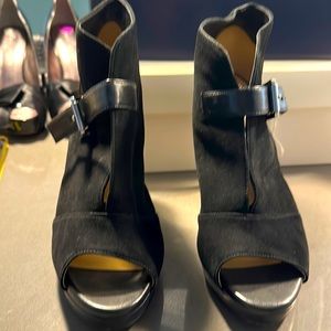 Micheal Kors heels. Slightly worn 9.5